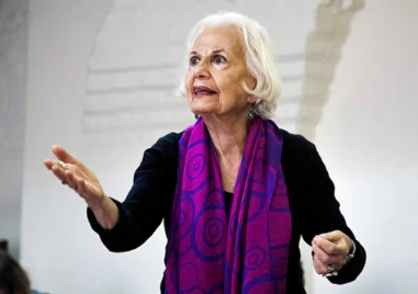 96-годишна актриса преживяла Холокоста се самоуби заедно със съпруга си