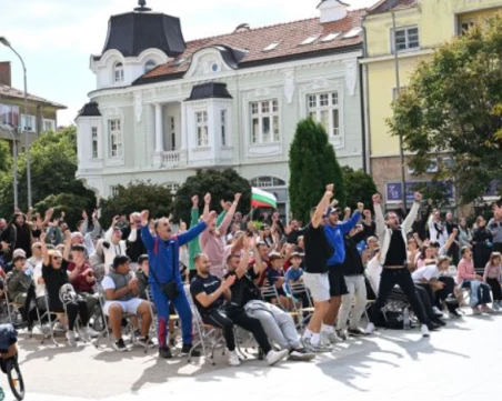 Видео стени в цяла България за финала на Световното