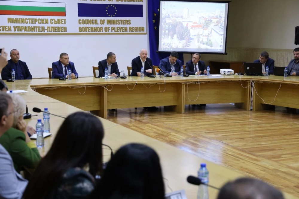 Желязков: Поемаме отговорността, в Плевен догодина режим няма да има