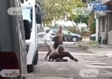 Непълнолетни пребиха беззащитен мъж в Пловдив, качиха клипа онлайн