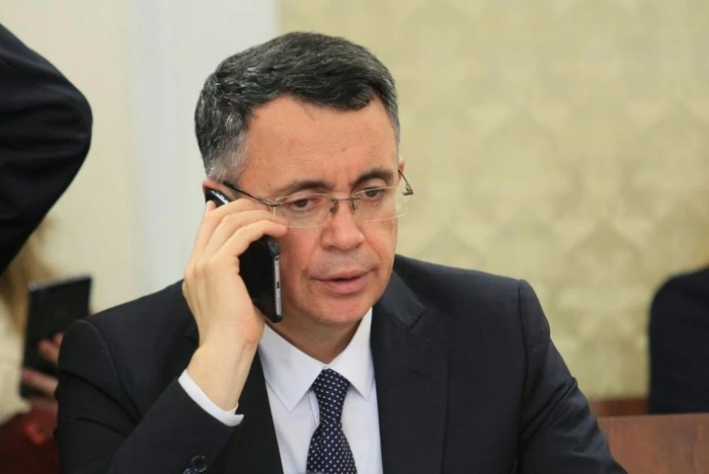 Бившият кмет на Кърджали Хасан Азис и трима служители на общината отиват на съд