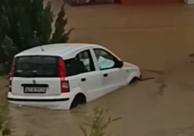 Откриха тяло на мъж след наводненията в Елените
