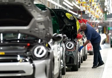 Рекорден брой електромобили са продадени във Великобритания през септември