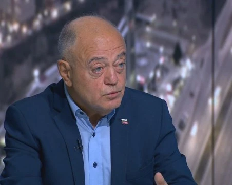 Атанас Атанасов: ВСС е нелегитимен, да не говорим за главния прокурор
