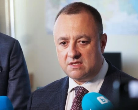 Министър Иванов: Има ли човешка намеса в пораженията от потопа ще стане ясно утре