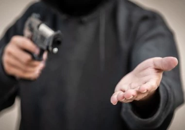 Само за 4 дни: Въоръженият обирджия на казино в Пловдивско получи присъда