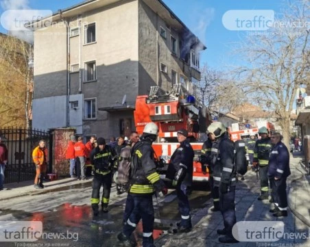 Евакуация в центъра на Пловдив! Пожар в подземен гараж вдигна цяла кооперация на крак