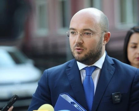 Министър Георгиев: Демократичното общество не може да съществува под корупционен натиск