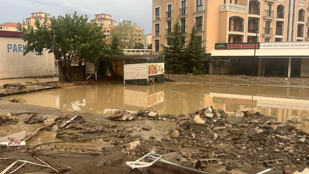 Очакват ли се нови наводнения в област Бургас? Щабът е в пълна готовност