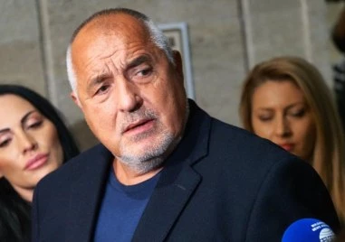 Борисов ще решава кризата с боклука, подава ръка на софиянци