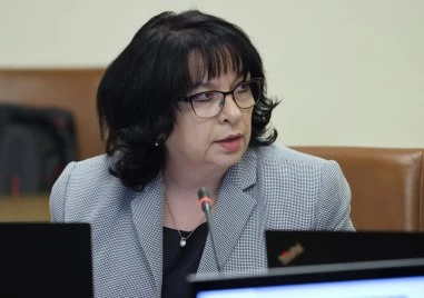 Теменужка Петкова: Всякакви слухове, че българите обедняват, са абсолютно неверни