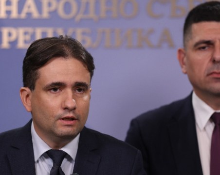 От ДБ предлагат право на почасов отпуск за водене на дете до градина или училище