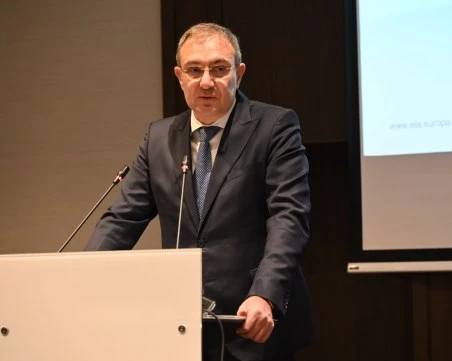 Министър Гуцанов: Борбата със сивата икономика е и борба с трудовата експлоатация