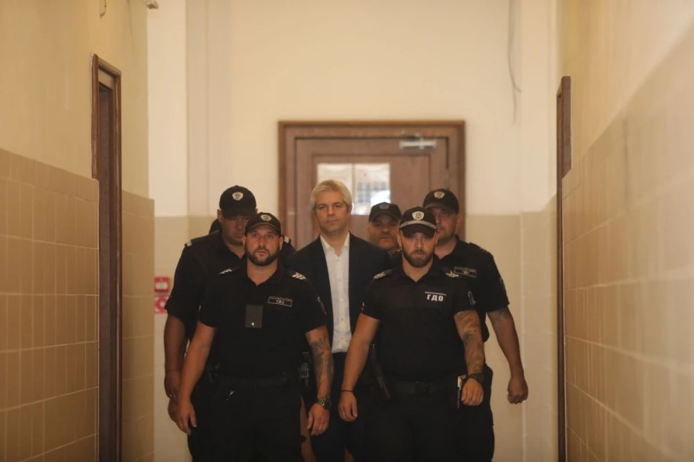СГС решава за мярката за неотклонение на кмета на Варна Благомир Коцев