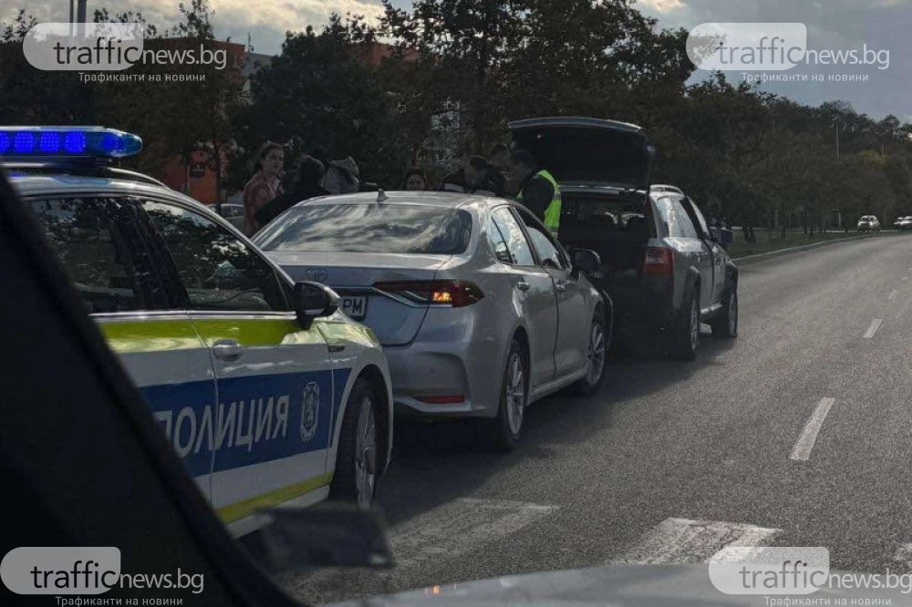 Две коли се удариха в Тракия, на място има полиция