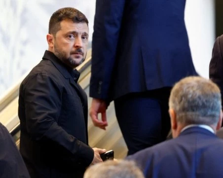 Проучване: Една четвърт от украинците искат Зеленски да остане президент след войната