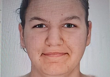 Полицията издирва 15 годишната Виктория Красимирова Тя напуснала дома си в