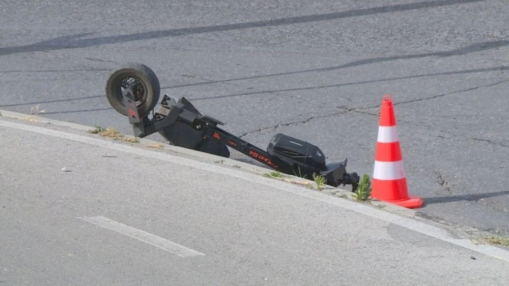 Критично остава състоянието на 12-годишното дете, пострадало с тротинетка край Несебър
