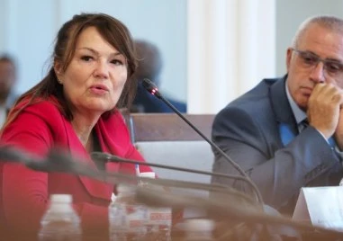 Депутатите на Величие трикратно се извиниха на Ивелин Михайлов