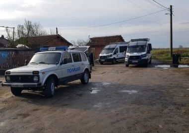 За отмъщение: Секс клип с 13-годишна лъсна в ученическа група в Пловдивско