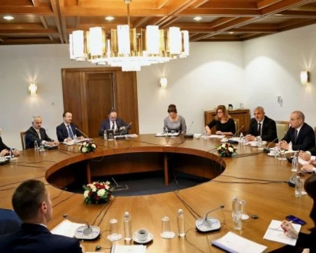 България, Турция и Румъния ще работят за нови пътни и жп връзки