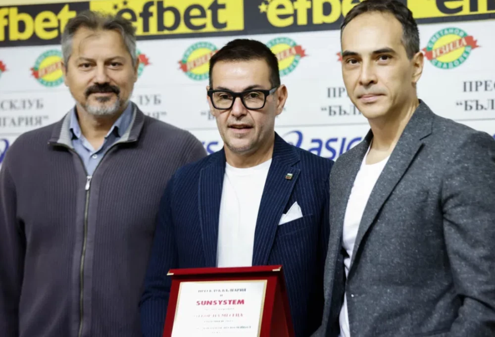 Бленджини и волейболните националите са най-добрите треньор и отбор за месец септември