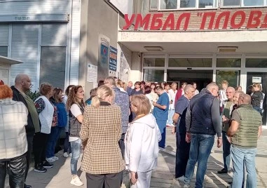 Медици от УМБАЛ–Пловдив се срещнаха със здравния министър