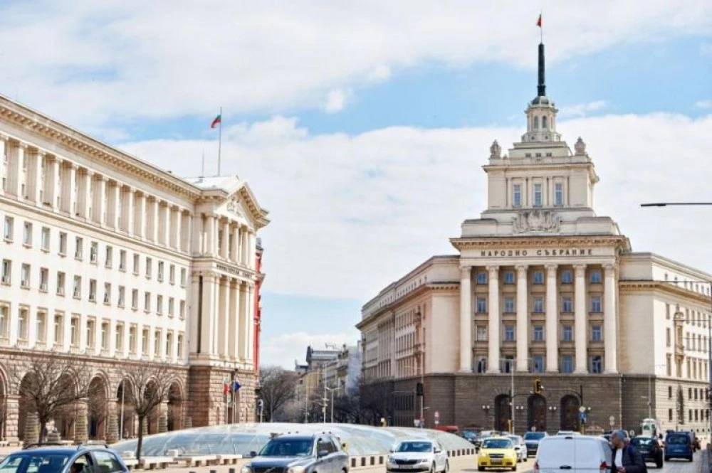 Срещи в управлението: ще има ли нова формула на властта?