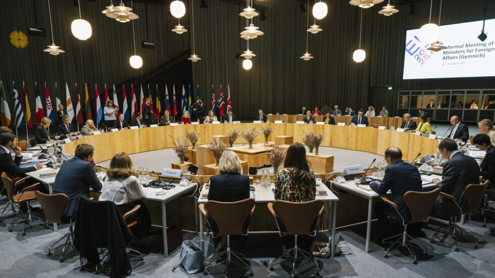 Външните министри на ЕС обсъждат Украйна и Близкия изток на среща в Люксембург