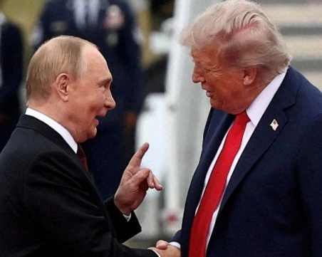 Белият дом: Засега няма планове за среща между Путин и Тръмп