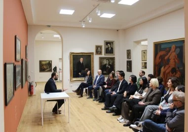 Пламен Панов изнесе лекция пред представители на дипломатическия корпус от 19 държави