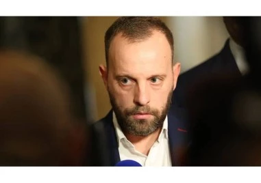 Защо нападнаха с чук прокурор Иво Илиев