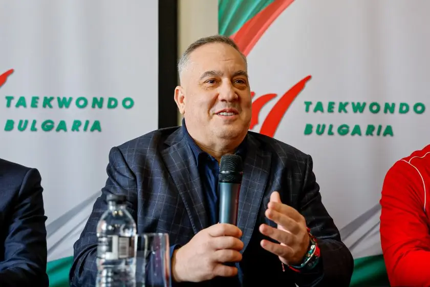 Избраха Слави Бинев в съвета на Световното таекуондо
