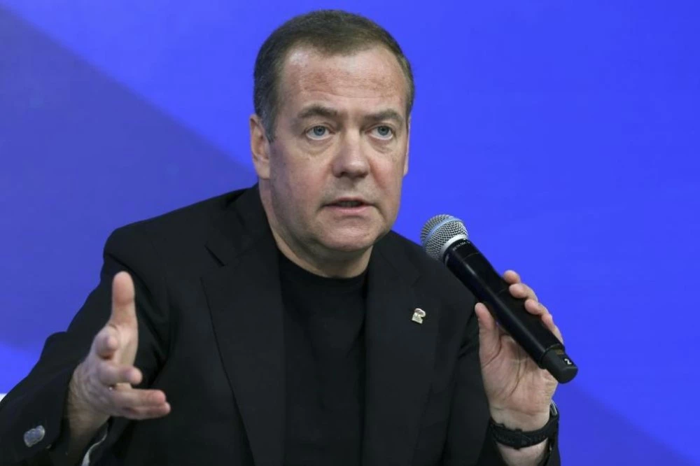 Дмитрий Медведев: САЩ са наш враг, Тръмп е „на бойната пътека
