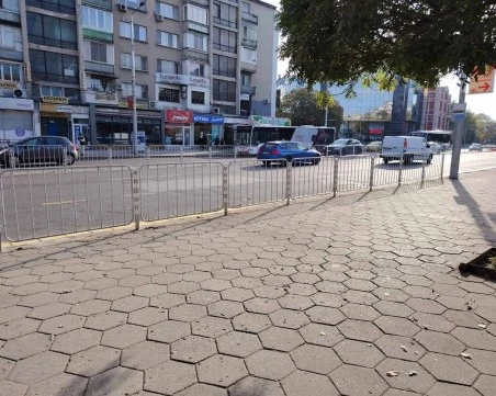 Монтираха нови преградни пана на ключови пътни артерии
