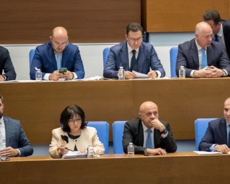 Росен Желязков свиква работно съвещание заради санкциите срещу 