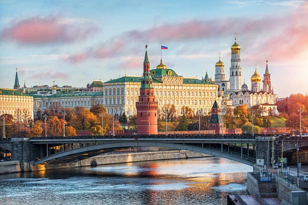 Българските туроператори масово анулират пътувания до Русия