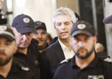 Повдигат нови обвинения на кмета на Варна