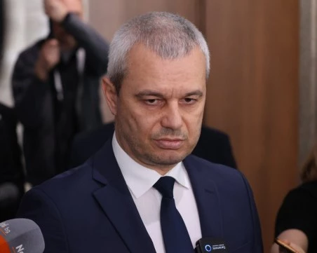 След скандала със сексуална агресия: „Възраждане