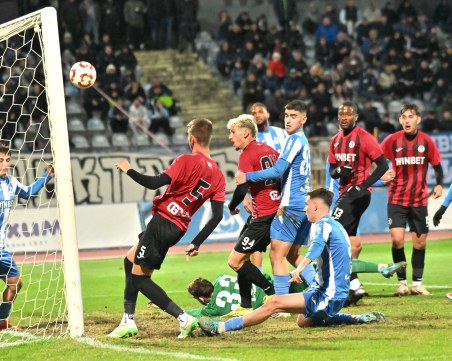 Локо пак оцеля в последните секунди и излъга Дунав в Русе за Купата