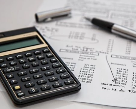 Българите са разделени по въпроса за данъците: Плосък или прогресивен