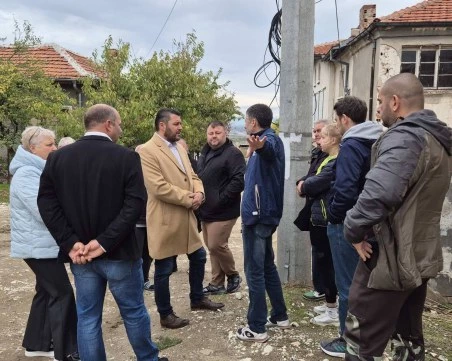 Обновяват две улици в Брестник