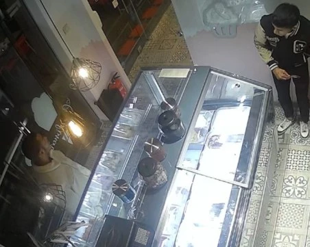 Заловиха младежите, задигнали оборотни пари в Капана, оказаха се автори и на още кражби