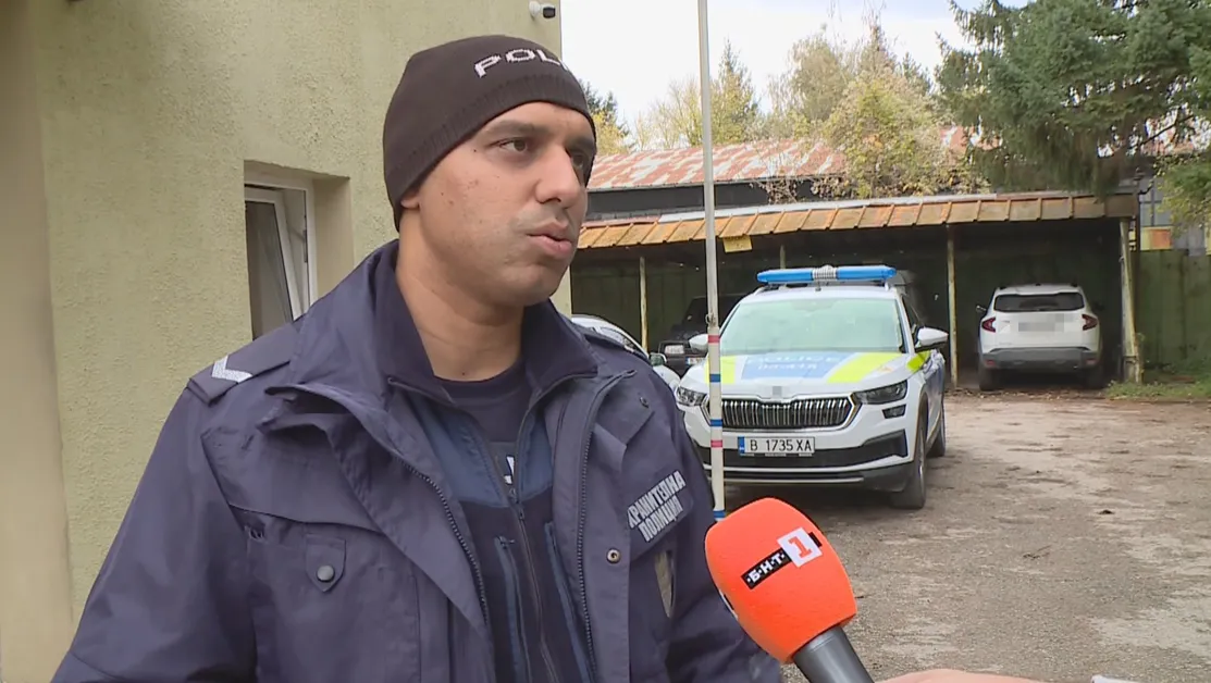 Агресивен съпруг нападна с брадва полицай във Варненско