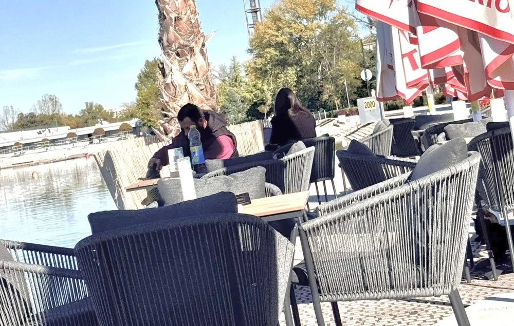 Тихомълком пловдивчанин улови шаран от Гребната с ръце, скри го в раницата си и избяга