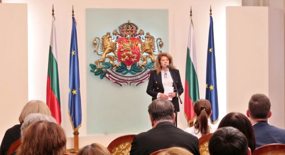 Йотова: Хората на науката трябва да участват във важните решения