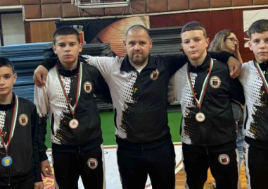 Борците на Локомотив с много силно представяне на турнир в Хасково