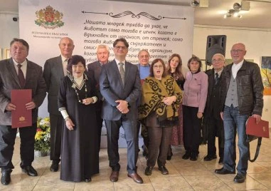 Награди Златен век за изтъкнати 36 български творци - съвременни будители