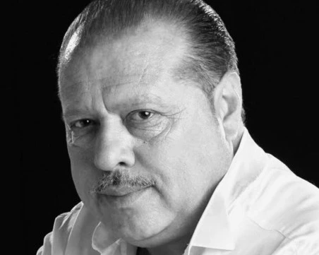 Почина журналистът Иван Тенев