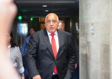 Борисов: Бюджетът е продължение на нашите политики, няма да се режат пенсии и социални плащания